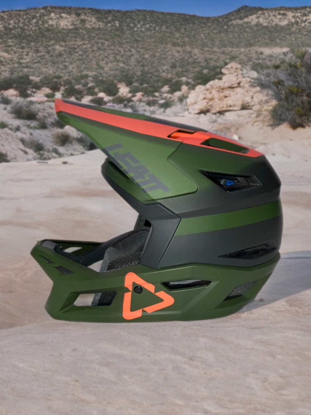 Leatt Fullface Helm DBX 4.0 Mountainbike Downhill Bike Freeride Trail Enduro